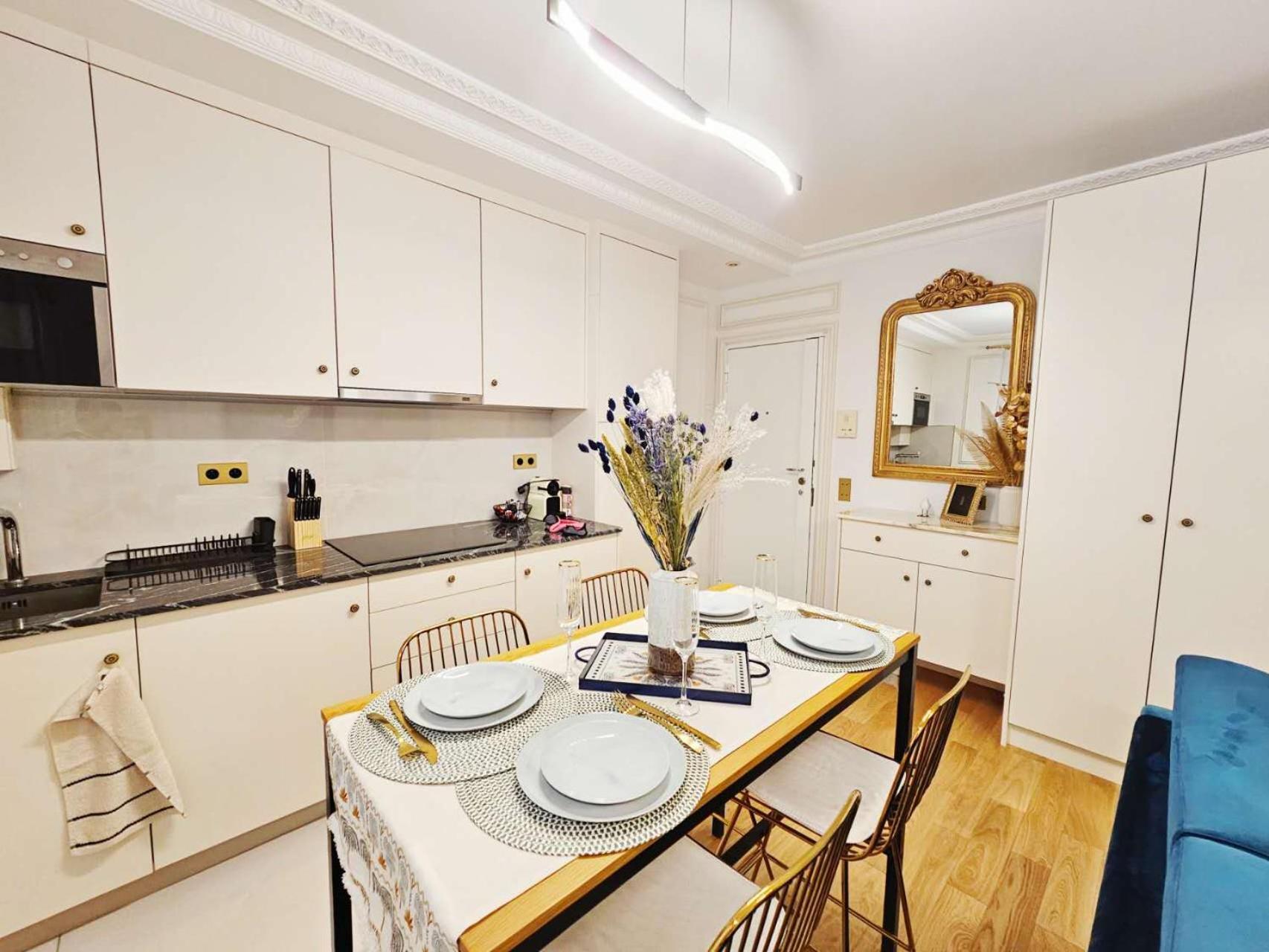 Appartement Porte Saint Cloud Proche Tour Eiffel