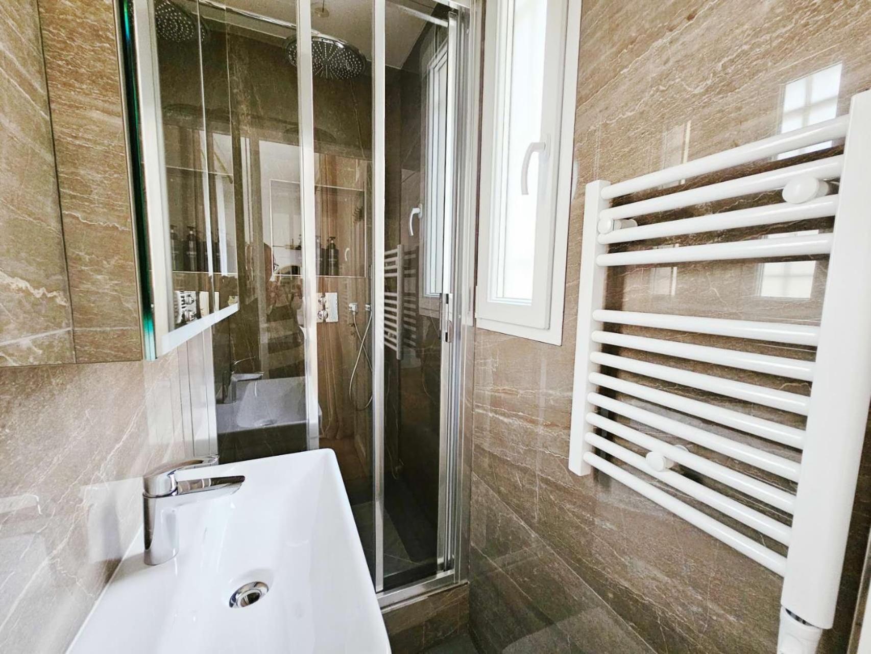 Porte Saint Cloud Proche Tour Eiffel Appartement Parijs